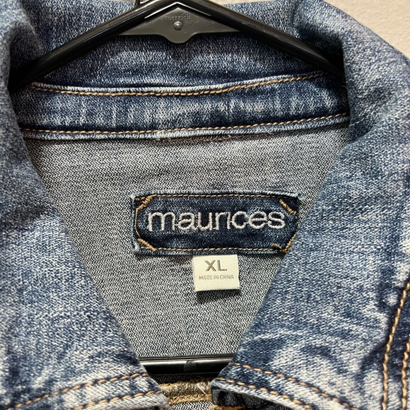 Maurices cropped distressed denim jacket - Picture 1 of 7